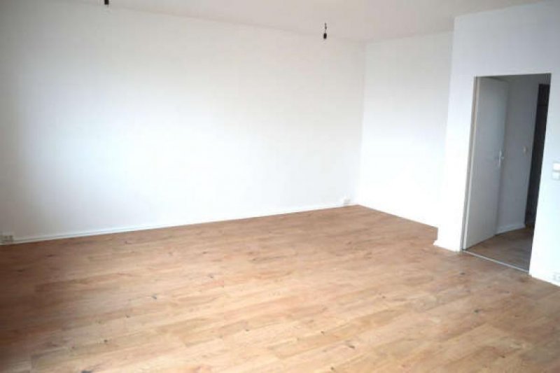 Berlin Helle moderne Vierraumwohnung Wohnung mieten