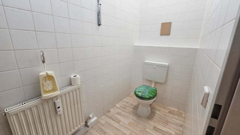 Berlin Prov.-frei: Gut sichtbar Ladenfläche Gewerbe mieten