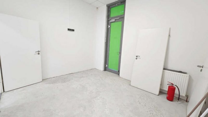 Berlin Prov.-frei: Kleine Büro oder Ladenfläche Gewerbe mieten