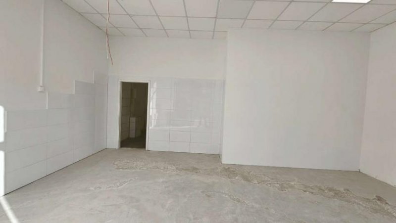 Berlin Prov.-frei: Kleine Laden oder Bürofläche Gewerbe mieten