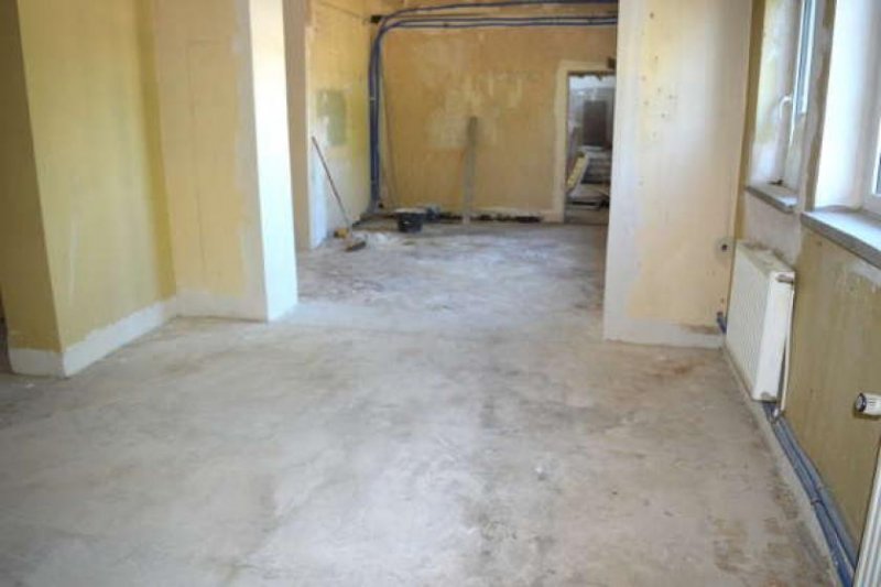 Berlin Prov.-frei: Werkstatt/Lager für Handwerker, mit großer Freifläche Gewerbe mieten