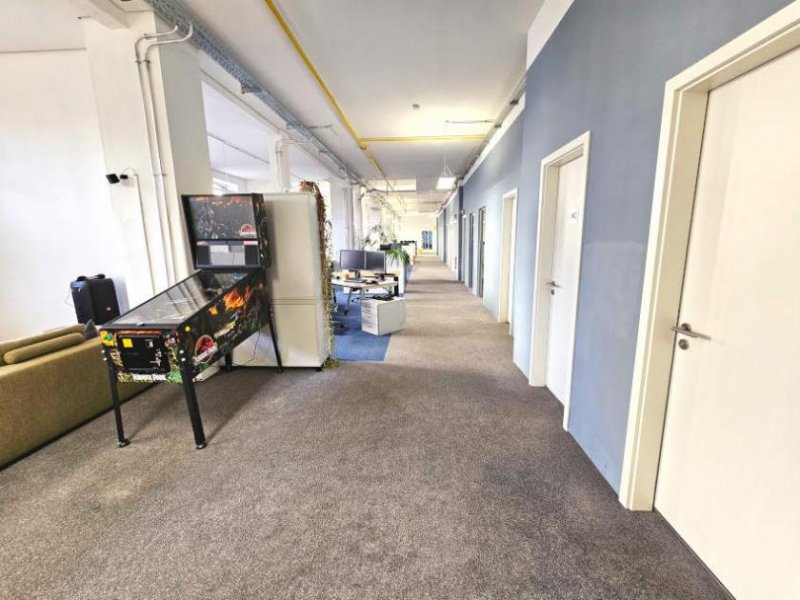 Berlin Prov.-frei: Bürofläche modern und hell Gewerbe mieten