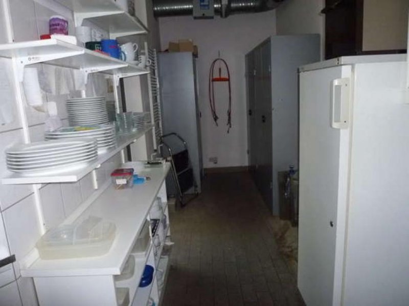 Berlin Prov.-frei: SONNENSEITE ! BESTER LADEN AM PLATZ Gewerbe mieten