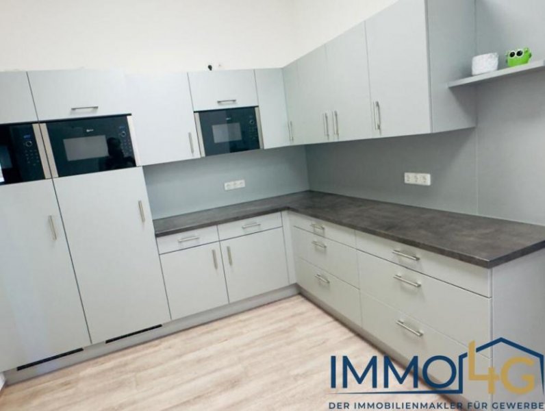 Berlin Tegel - Autobahnnähe: große Bürofläche auf insgesamt 552 m² - optional teilbar Gewerbe mieten