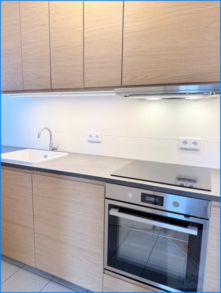 Stahnsdorf MAK Immobilien: Ankommen - einziehen! Neu möbliert. Wohnung mieten