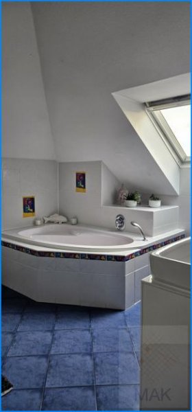 Stahnsdorf MAK Immobilien: Stahnsdorf, 3-Zimmer, Dachgeschoss, zur Miete Wohnung mieten