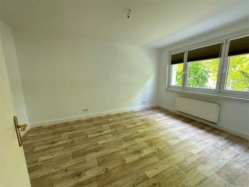Brandenburg an der Havel 2 Zimmer EBKBalkon... Wohnung mieten