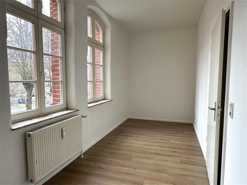 Brandenburg an der Havel 4-ZimmerKücheWannenbad Wohnung mieten