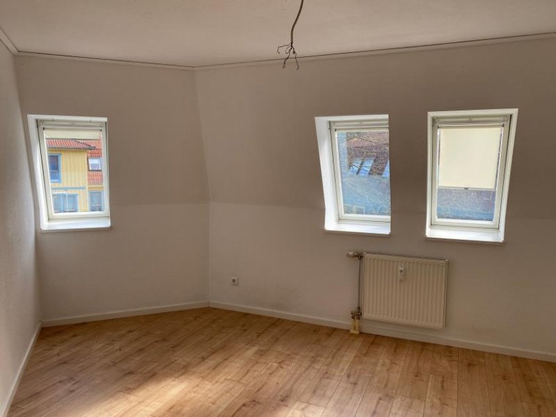 Borkwalde Mieter gesucht für gepflegte Wohnung in ruhiger Umgebung Wohnung mieten