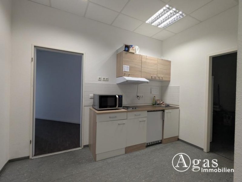 Ludwigsfelde Büro mit Lagerhalle in verkehrsgünstiger Lage Gewerbe mieten