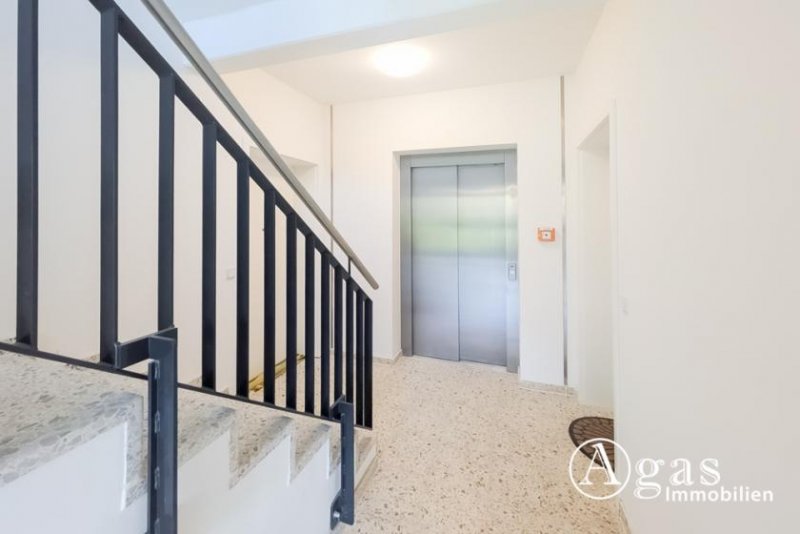 Altlandsberg Erstbezug! Helle 3-Zimmer-Wohnung mit Südbalkon, EBK, Aufzug und PKW-Stellplatz Wohnung mieten