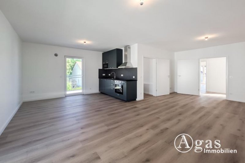 Hennickendorf Paare aufgepasst! Helle 3-Zimmer-Maisonette, teilmöbliert - Erstbezug nach Sanierung Wohnung mieten