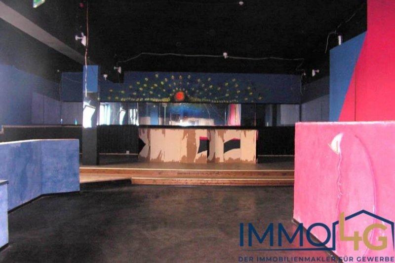 Gosen-Neu Zittau Ablösefrei: Halle auf 2 Ebenen - individuell anmietbar - für Gastronomie, Freizeit oder Einzelhandel bei Erkner Gewerbe mieten