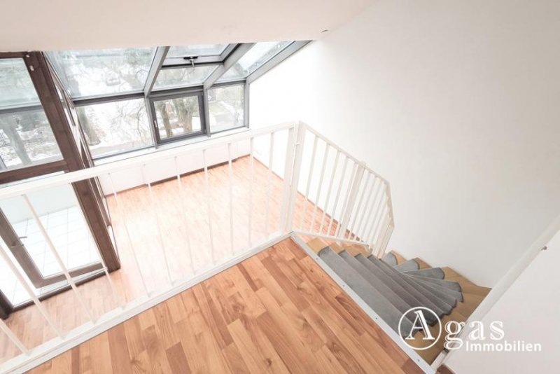 Schöneiche bei Berlin 2-Zimmer-Maisonette-Wohnung mit Balkon, Aufzug, Tiefgaragenstellplatz - im Ortskern von Schöneiche Wohnung mieten