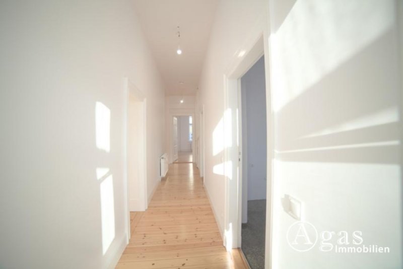 Eberswalde Großzügige 3-Zimmer-Altbauwohnung mit hohen Decken und einem hellen Wintergarten Wohnung mieten