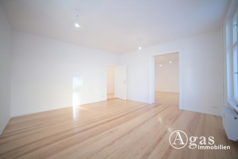 Eberswalde Großzügige 3-Zimmer-Altbauwohnung mit hohen Decken und einem hellen Wintergarten Wohnung mieten