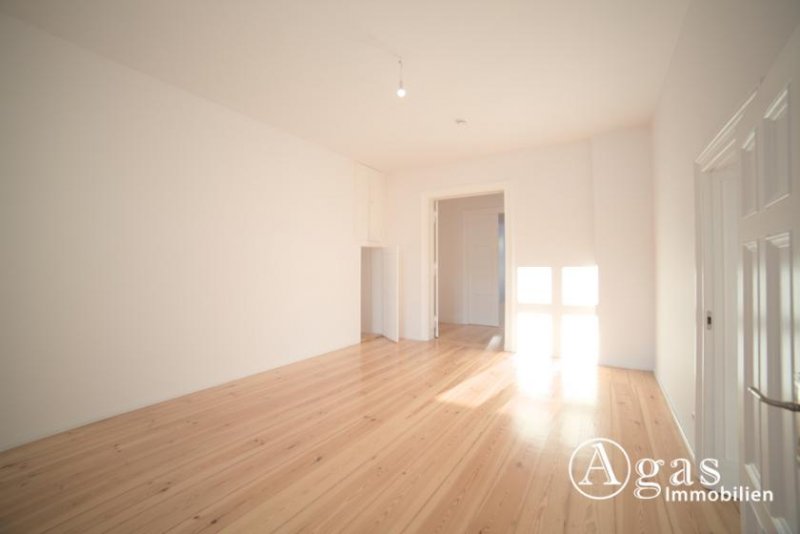 Eberswalde Großzügige 3-Zimmer-Altbauwohnung mit hohen Decken und einem hellen Wintergarten Wohnung mieten