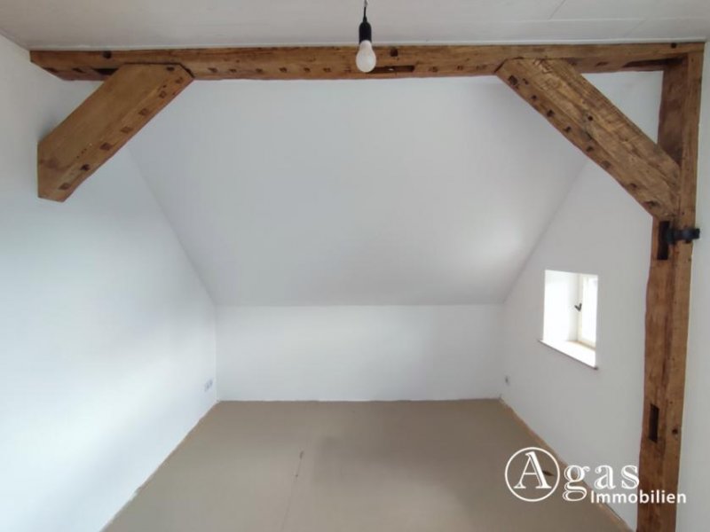 Zehdenick Charmante 2-Zimmer-Dachgeschoss-Wohnung in Zehdenick Wohnung mieten