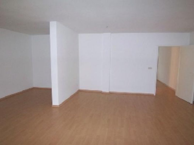 Schwerin Schwerin- Großzügige 1-Raumwohnung Wohnung mieten