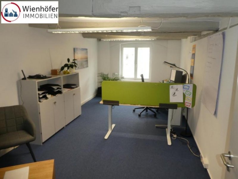 Lüneburg Moderne Büro- oder Praxisräume in historischem Gebäude der Lüneburger Innenstadt mit Parkplätzen Gewerbe mieten