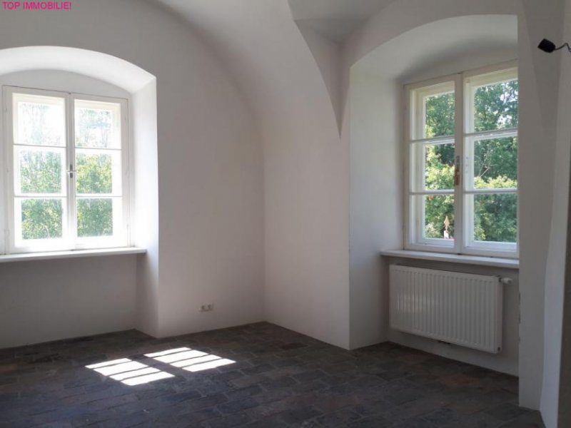 Rohrau Exklusives Wohnen im Schloss! Wohnung mieten