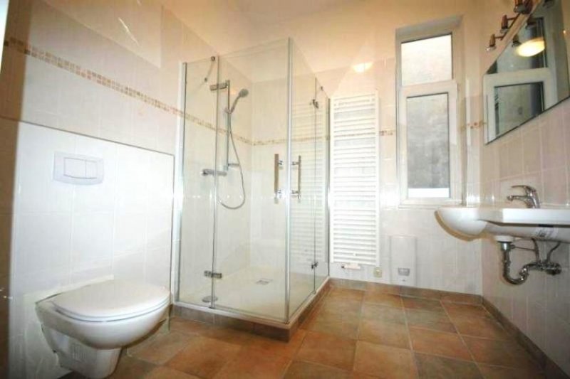 Heide Gemütliche & gleichzeitig stilvolle 3-Zi.-Wohnung mit Blick auf den Marktplatz in Heide/Dithmarschen Wohnung mieten