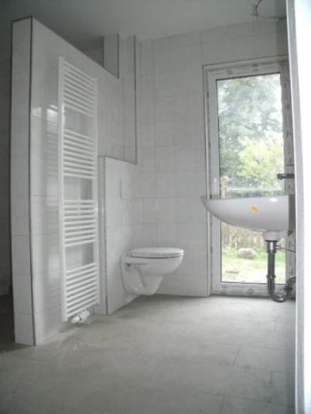 Oldenburg ERSTBEZUG- Erdgeschoß im 2 Familienhaus 80m² modern u. hell-ruhig gelegen Wohnung mieten