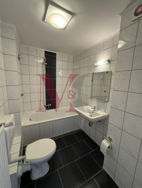 Wilhelmshaven Gemütliche Dachgeschosswohnung in zentraler Lage Wohnung mieten