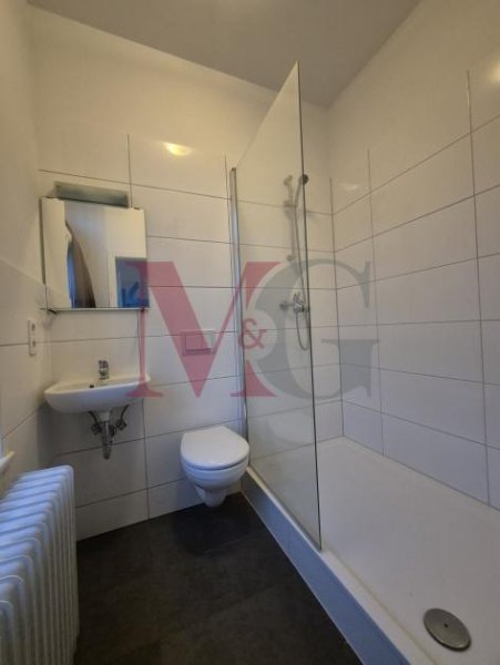 Wilhelmshaven Großzügige 4-Zimmer-Wohnung mit außergewöhnlichem Grundriss und Altbaucharme Wohnung mieten