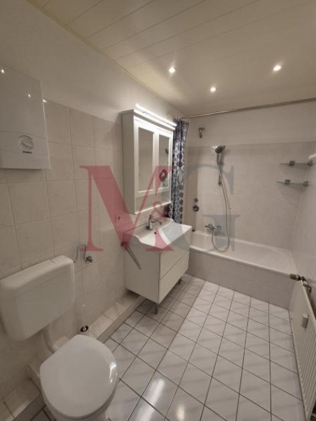 Wilhelmshaven Teilmöblierte Dachgeschosswohnung in der Innenstadt Wohnung mieten