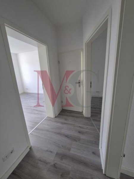 Wilhelmshaven 2 - Zimmer Wohnung mit Balkon in Heppens Wohnung mieten
