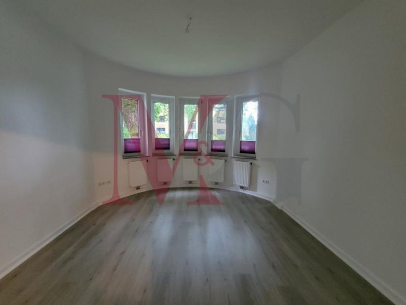 Wilhelmshaven ANFRAGESTOP! Renovierte 4 - Zimmer Wohnung im Villenviertel Wohnung mieten