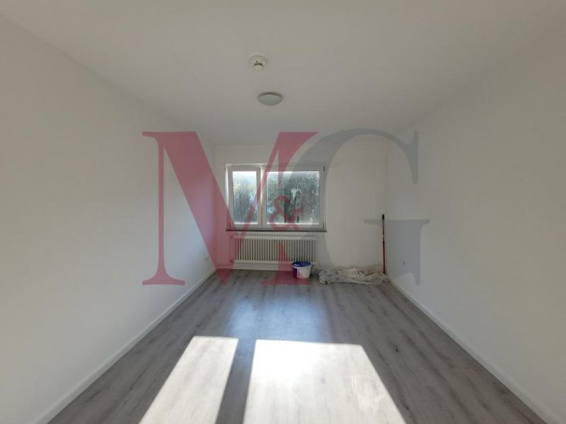 Wilhelmshaven Schöne 3 - Zimmer Wohnung mit Balkon in Heppens Wohnung mieten