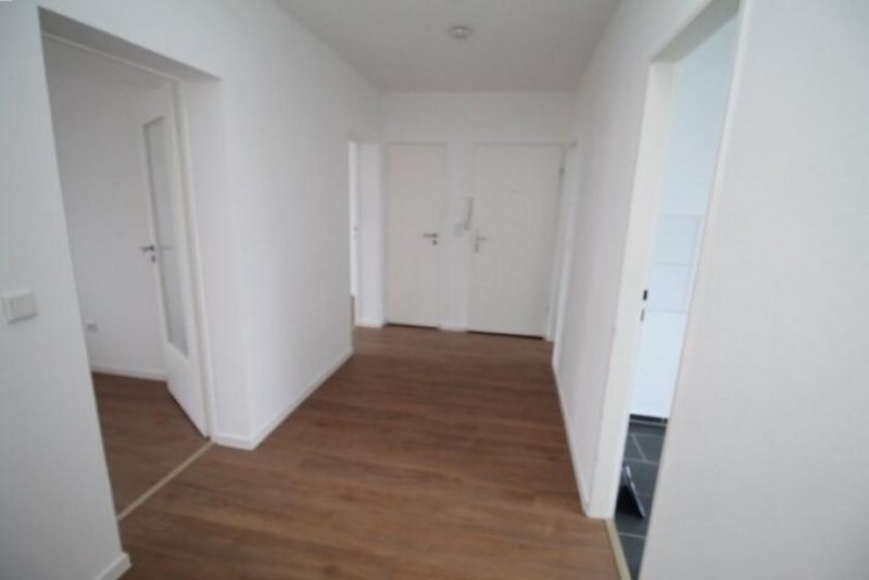 Emden Emden - Barenburg: Entspannte Lebensqualität in moderner 3-Zimmer-Wohnung mit Balkon! Wohnung mieten