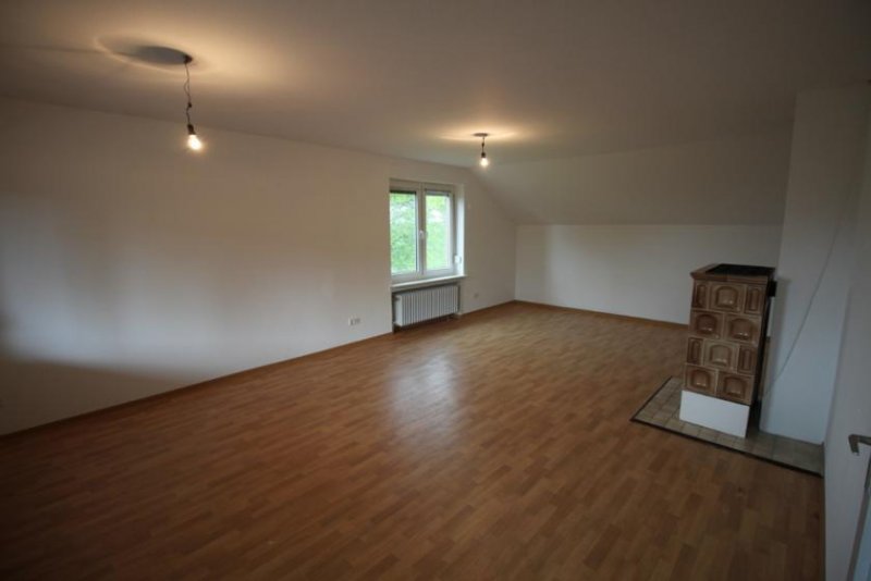 Jemgum Sofort verfügbar''ruhige Wohnlage**Oberwohnung Wohnung mieten