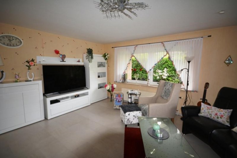 Papenburg * Erdgeschoss mit Garten, zentral * Wohnung mieten