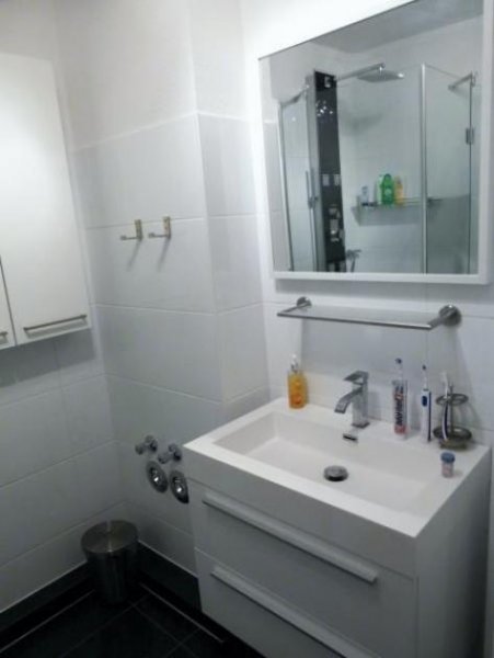 Cuxhaven Strandnahe TRAUMWOHNUNG NO. 1 modern und voll ausgestattet für max. 4 Personen 2012 komplett saniert Wohnung mieten