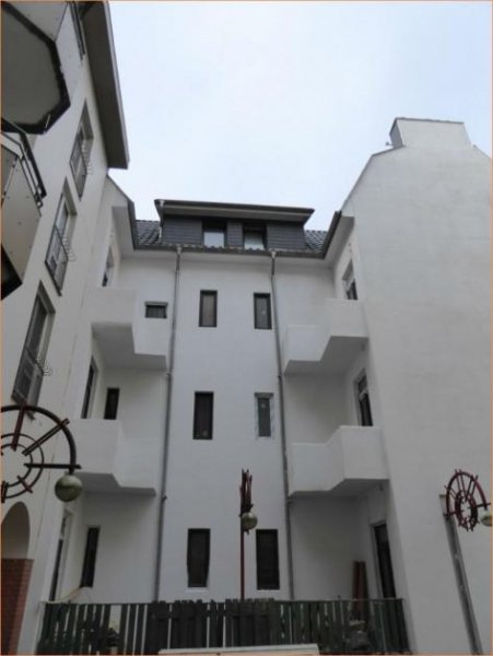 Bremerhaven "An der Allee" Helle Stadtvillawohnung mit Fussbodenheizung Wohnung mieten