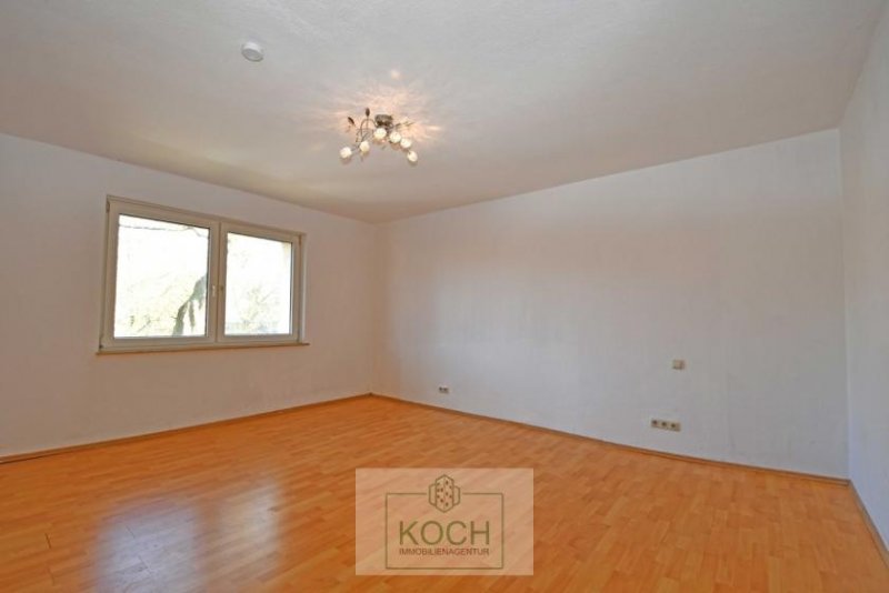 Bremerhaven Gemütliche Wohnung im 1. OG in zentraler Lage (Brhv.-Holzhafen) Wohnung mieten