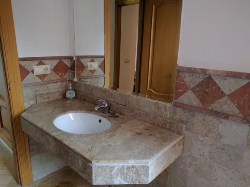 Estepona Modernes Apartment in Estepona Langzeitmiete Wohnung mieten