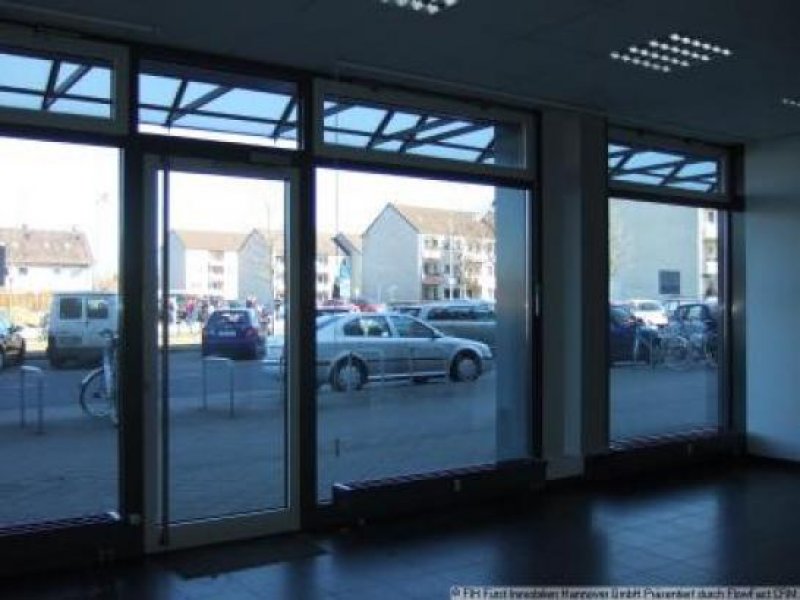 Langenhagen FIH - DER GEWERBEMAKLER - Moderne Büro- und Handelsimmobilie mit S-Bahn Anschluß vor der Tür Gewerbe mieten