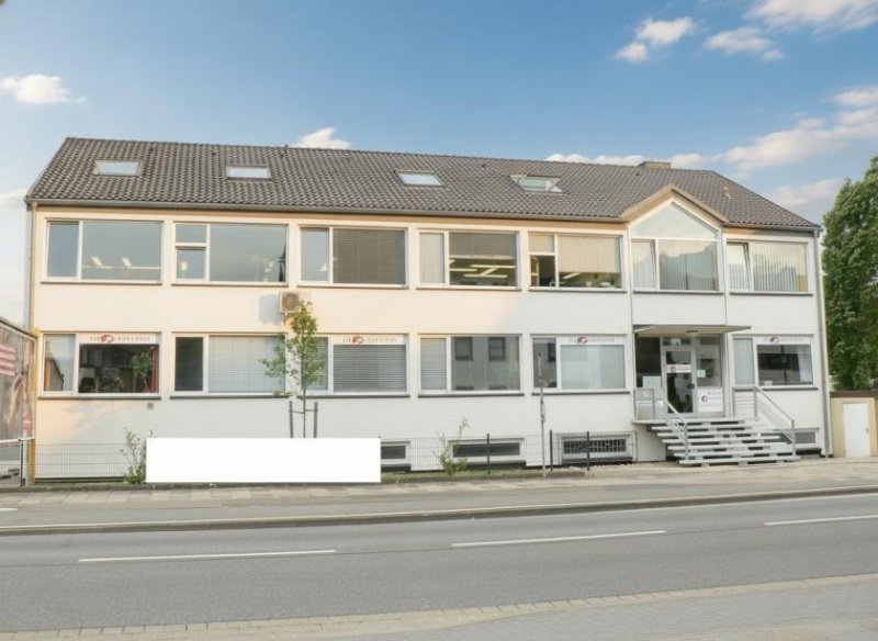 Neustadt am Rübenberge Modernes Büro mit Klimaanlage, Netzwerk und Parkplätzen Gewerbe mieten