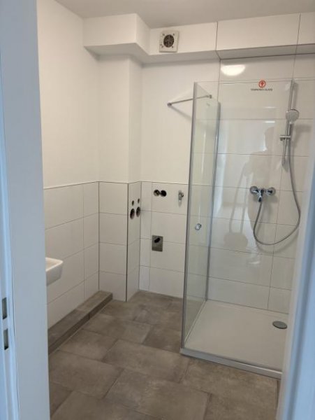Hagenburg Viel Platz zum Wohlfühlen - 4-Zi.Wohnung mit Balkon Wohnung mieten