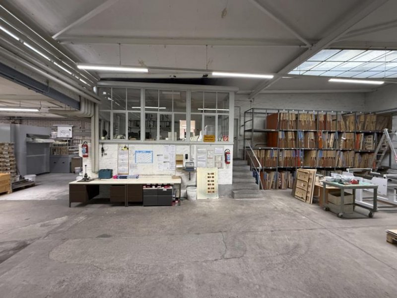Hameln Auch teilbar - Lager- und Produktionsflächen sowie Büros Gewerbe mieten