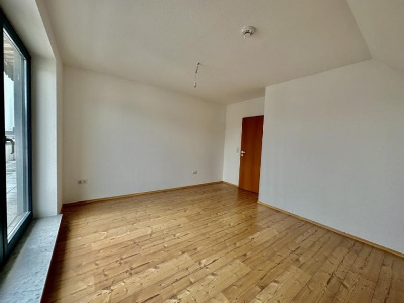 Hameln Umfangreich sanierte Maisonette-Wohnung mit Dachterrasse und Tiefgarage Wohnung mieten