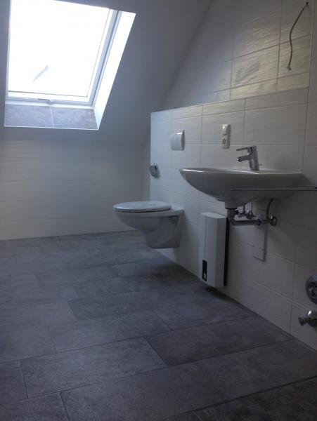 Hameln Barrierearme helldurchflutete 2 Zimmer Dachgeschoßwohnung Wohnung mieten