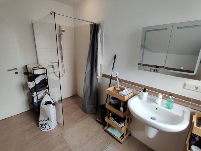 Enger Moderne 3-Zimmer-Wohnung mit Loggia und Carportstellplatz 
in Enger - Pödinghausen Wohnung mieten