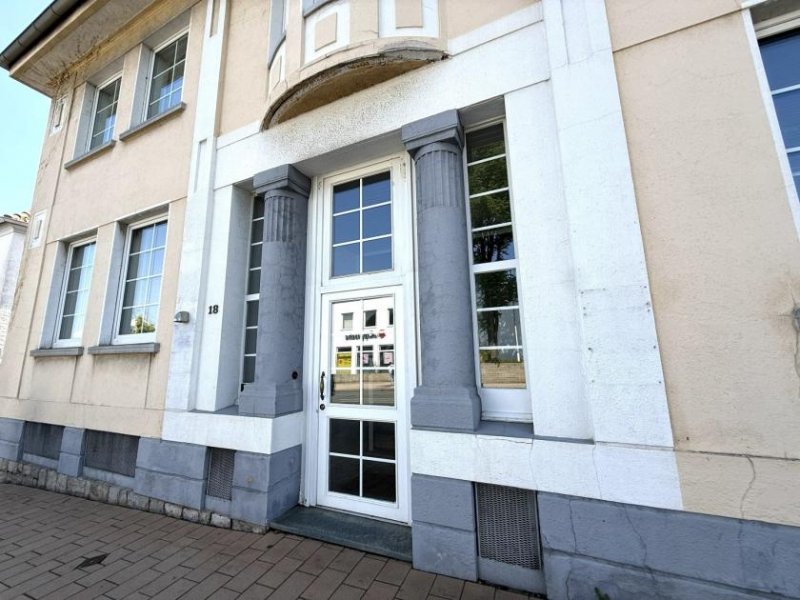 Barntrup Repräsentative Bürofläche in gut frequentierter Lage in Barntrup - ideal für Büro, Kanzlei oder Dienstleistung Gewerbe