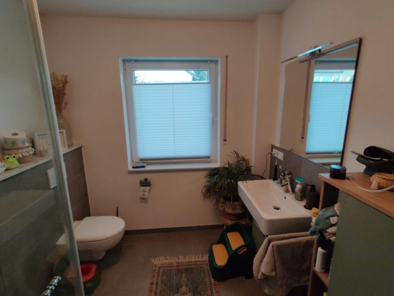 Bielefeld Moderne 4-Zimmer-Wohnung mit Carport in Bielefeld-Schildesche Wohnung mieten