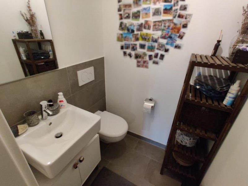 Bielefeld Moderne 4-Zimmer-Wohnung mit Carport in Bielefeld-Schildesche Wohnung mieten